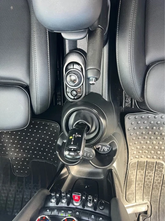 2024 Mini Mini 3rd Gen - Image 16 of 20