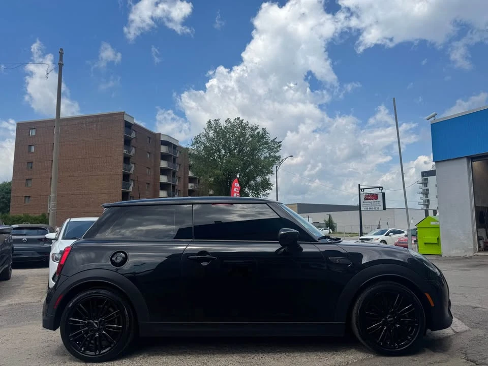 2024 Mini Mini Cooper S 3rd Gen - Image 7 of 17