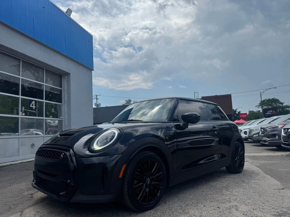 2024 Mini Mini Cooper S 3rd Gen - Image 2 of 17