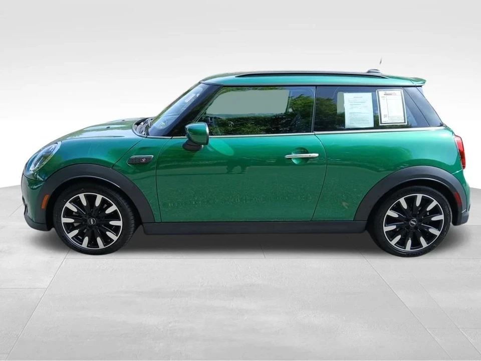 2024 Mini Mini Cooper S 3rd Gen - Image 10 of 12