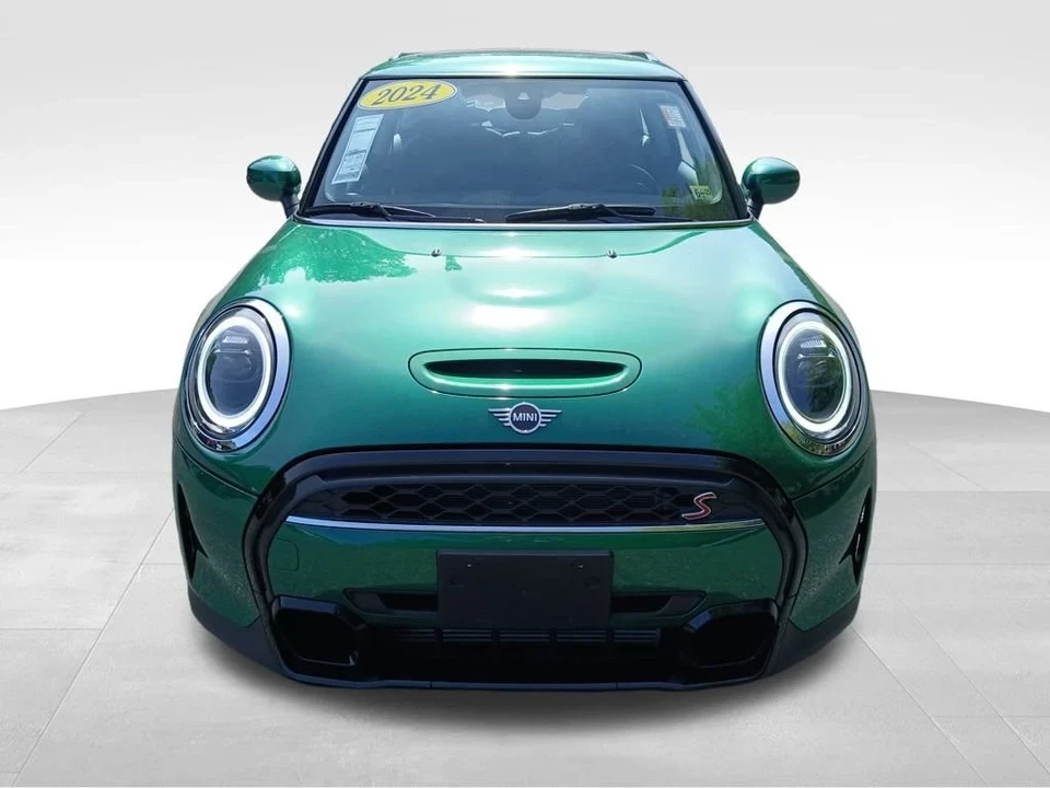 2024 Mini Mini Cooper S 3rd Gen - Image 8 of 12