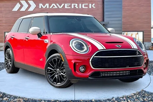 2024 MINI Cooper S Clubman Signature