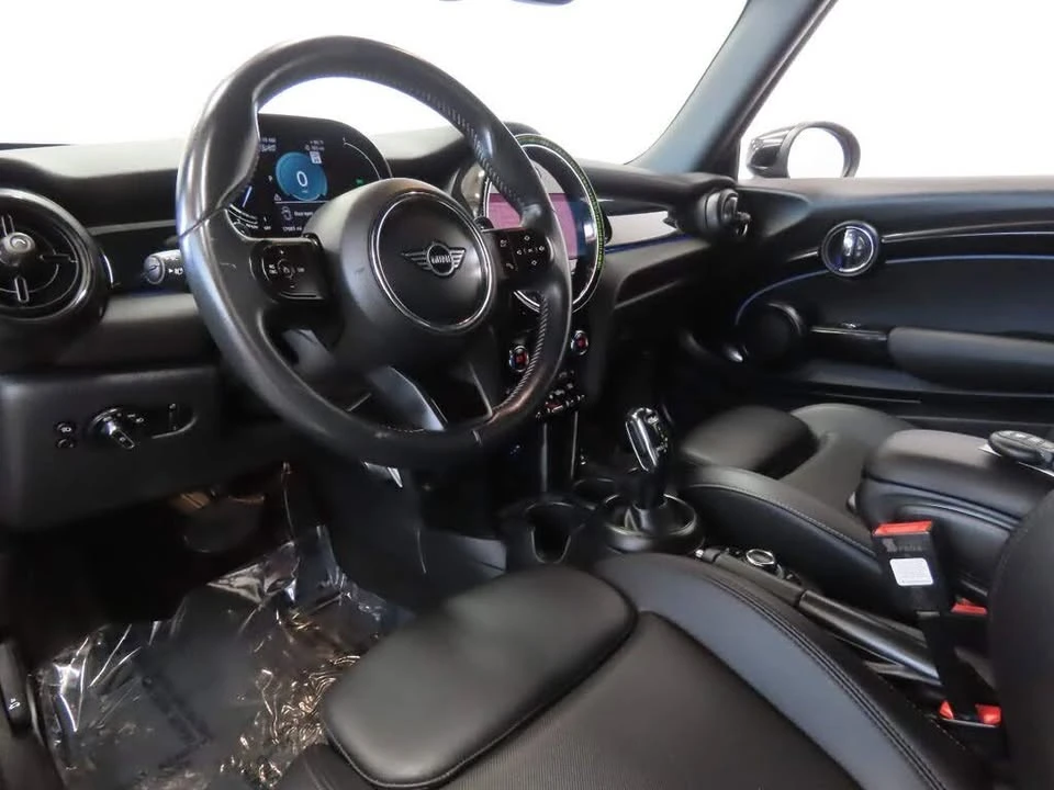 2024 Mini Mini Cooper S 3rd Gen - Image 8 of 16