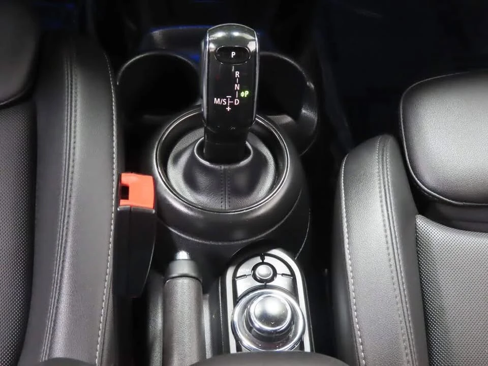 2024 Mini Mini Cooper S 3rd Gen - Image 11 of 16