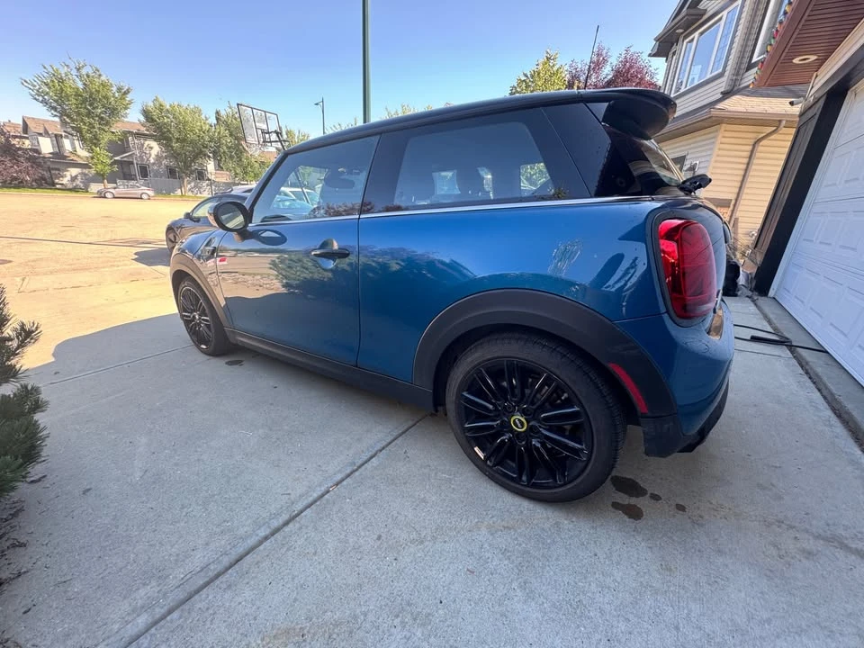 2024 Mini Mini Cooper S 3rd Gen - Image 3 of 8