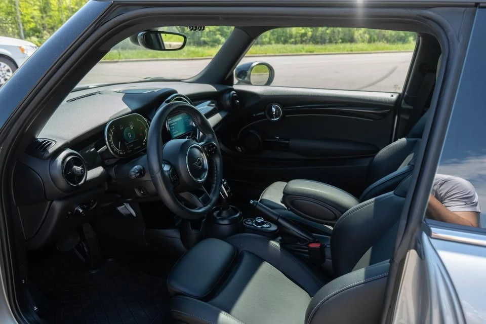 2024 Mini Mini Cooper S 3rd Gen - Image 14 of 20