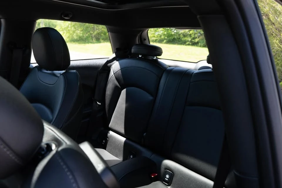 2024 Mini Mini Cooper S 3rd Gen - Image 15 of 20