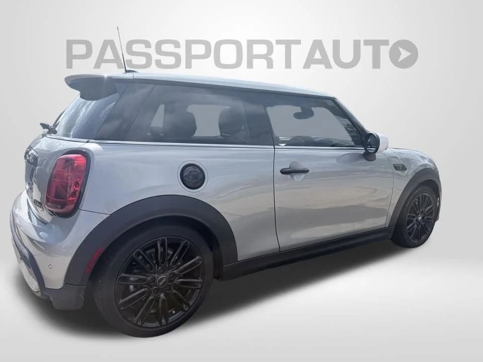 2024 Mini Mini Cooper S 3rd Gen - Image 15 of 20