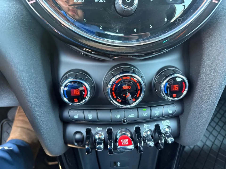 2024 Mini Mini Cooper S 3rd Gen - Image 13 of 15