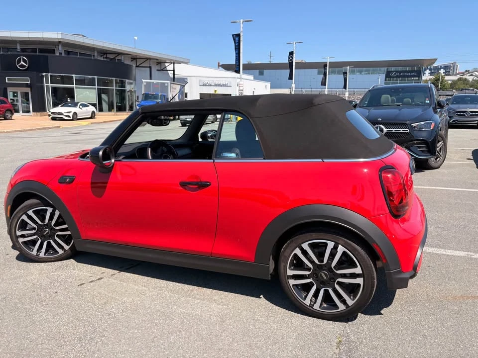 2024 Mini Mini Cooper S 3rd Gen - Image 8 of 15