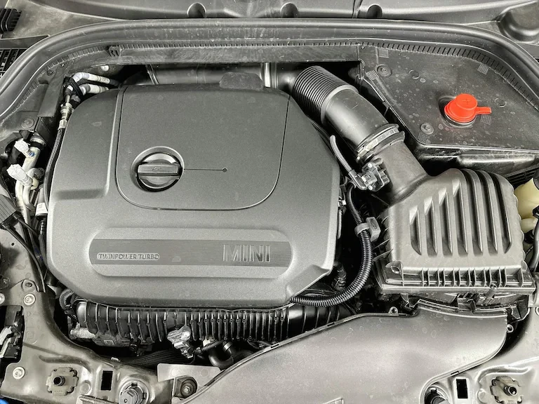 2024 Mini Mini Cooper S 3rd Gen - Image 10 of 19