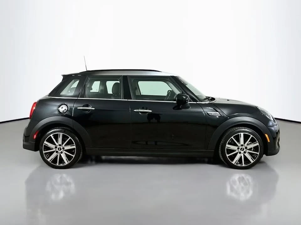 2024 Mini Mini Cooper S 3rd Gen - Image 3 of 19