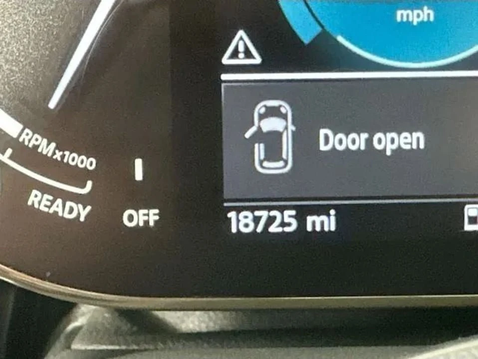 2024 Mini Mini Cooper S 3rd Gen - Image 14 of 20