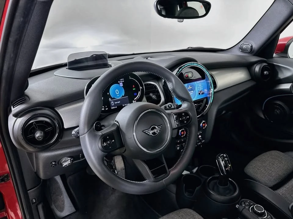 2024 Mini Mini Cooper S 3rd Gen - Image 19 of 19