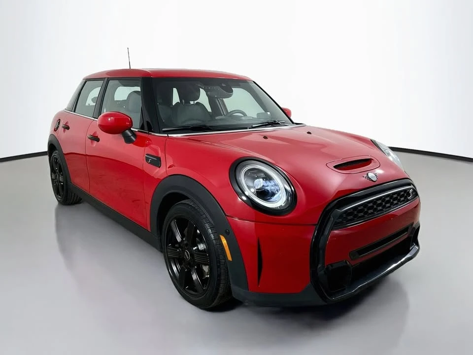 2024 Mini Mini Cooper S 3rd Gen - Image 3 of 19