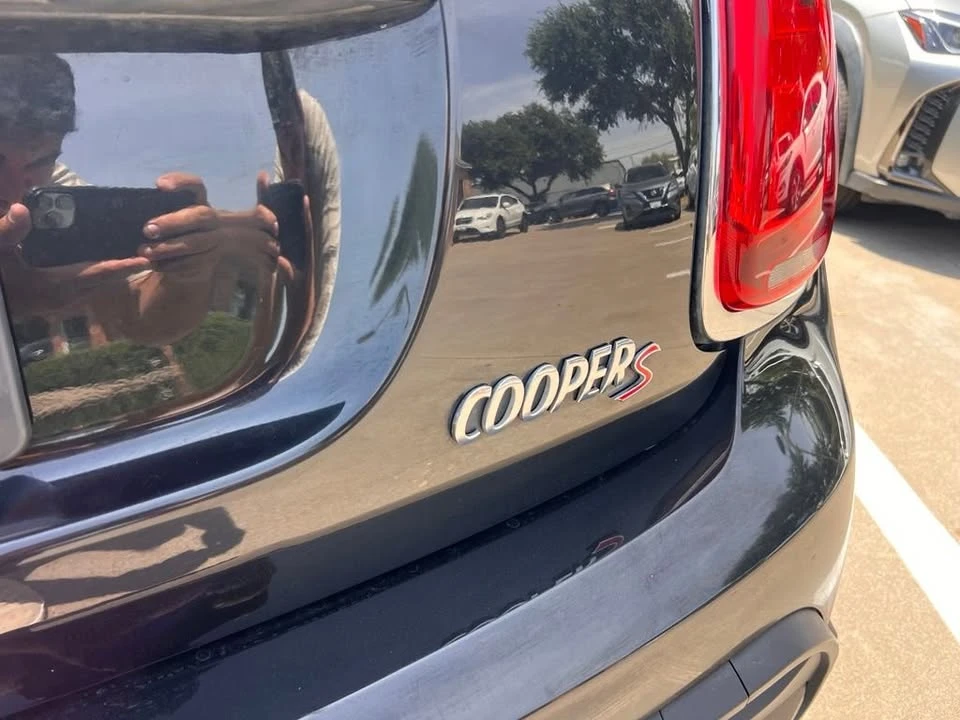 2024 Mini Mini Cooper S 3rd Gen - Image 10 of 20
