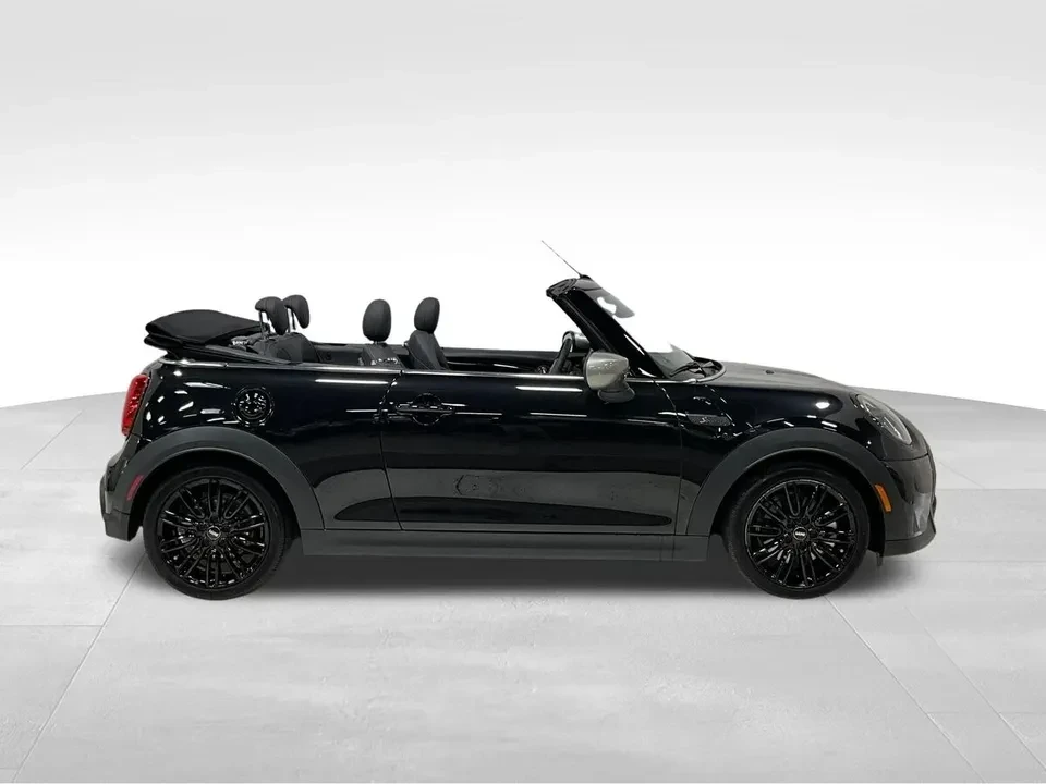2024 Mini Mini Cooper S 3rd Gen - Image 3 of 19