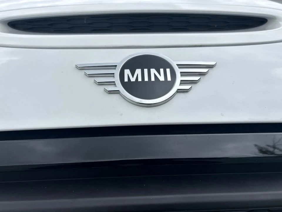 2024 Mini Mini Cooper S 3rd Gen - Image 17 of 20