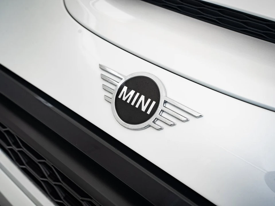2024 Mini Mini Cooper S 3rd Gen - Image 3 of 21