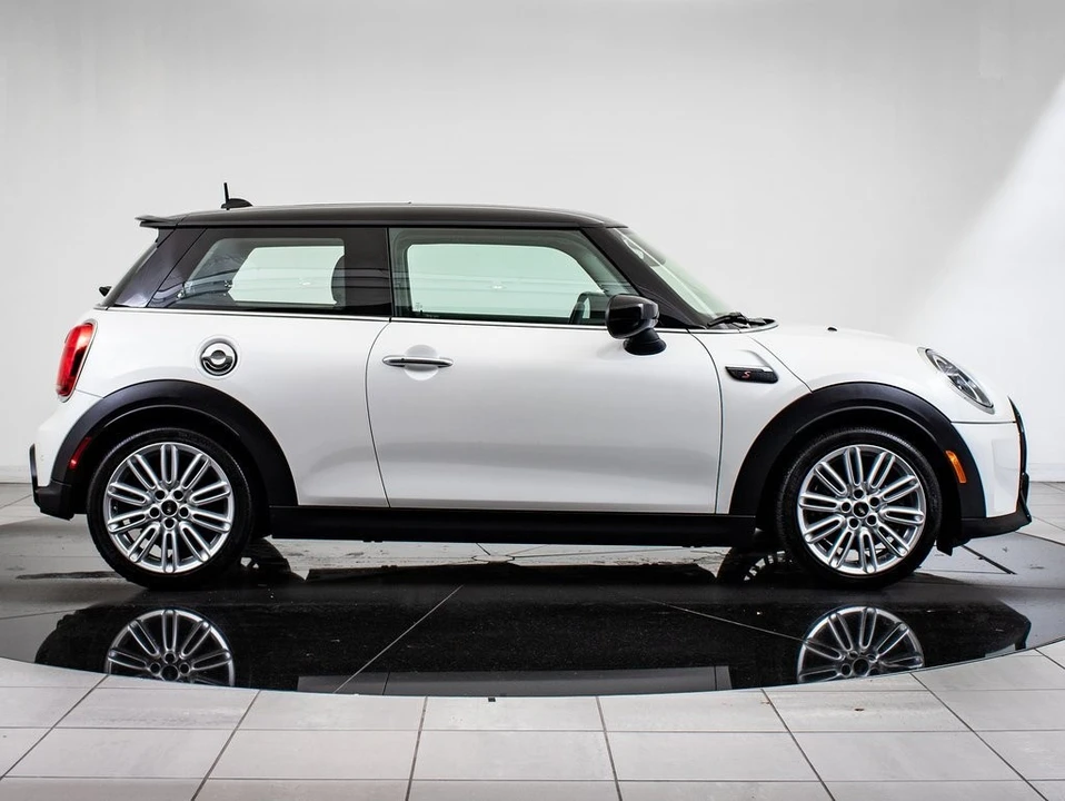 2024 Mini Mini Cooper S 3rd Gen - Image 11 of 21