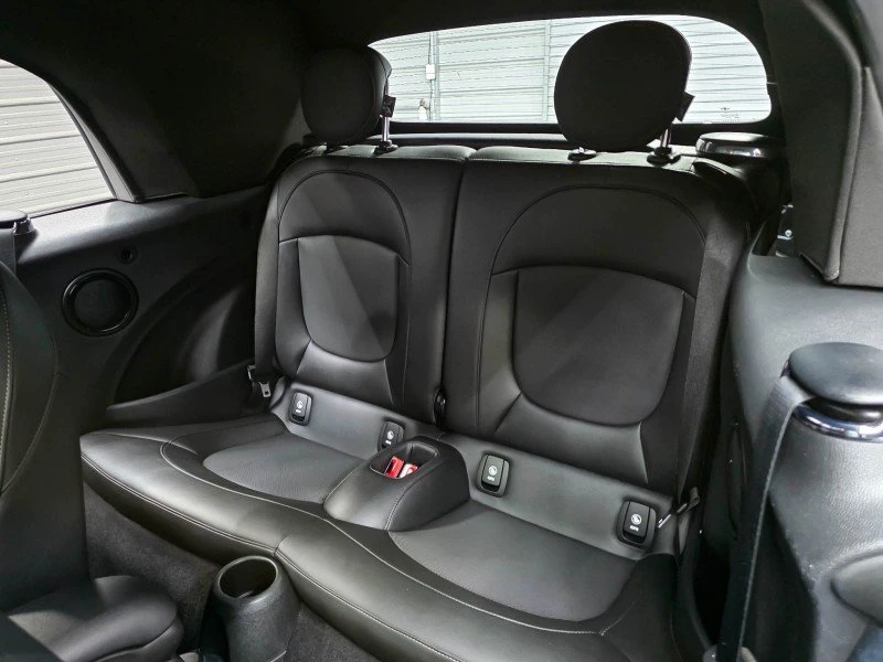 2024 Mini Mini Cooper S 3rd Gen - Image 16 of 20