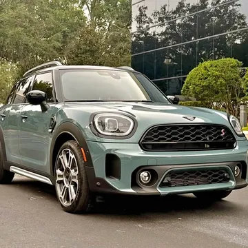 2024 MINI Countryman Classic Cooper S Hatchback 4D