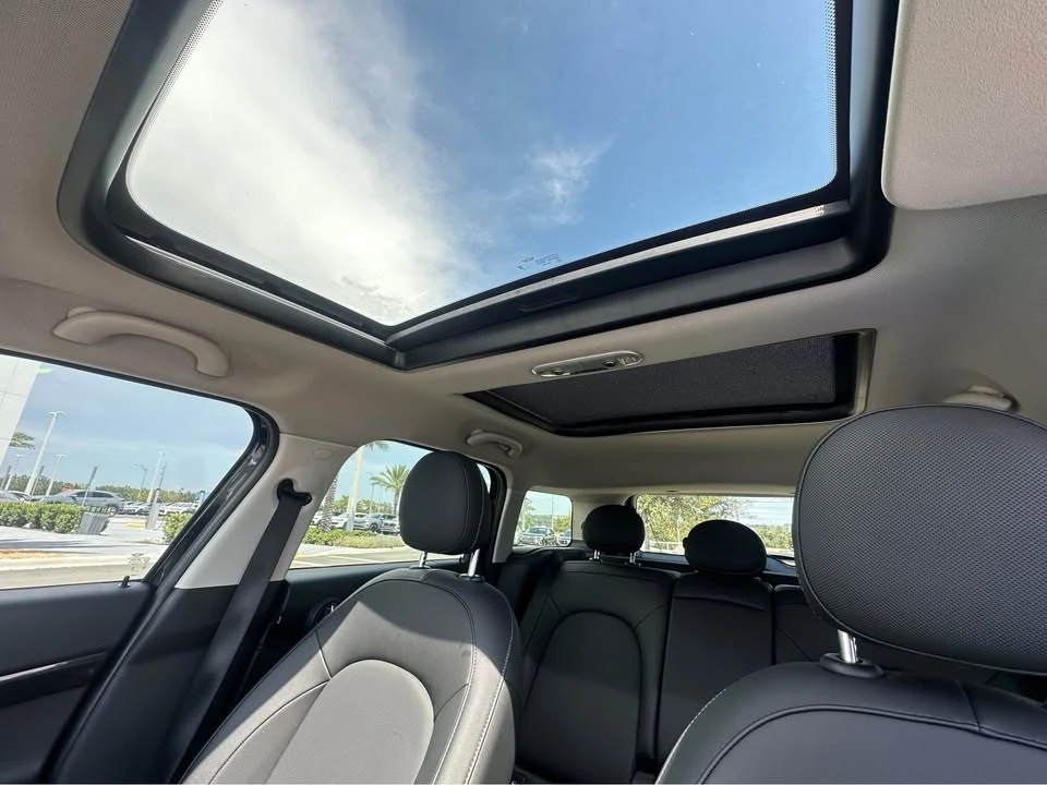 2024 Mini Countryman 3rd Gen - Image 9 of 10