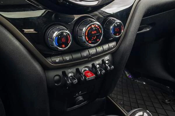 2024 Mini Countryman 3rd Gen - Image 19 of 19