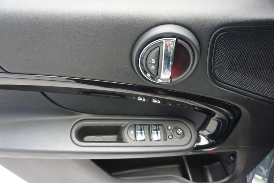 2024 Mini Countryman 3rd Gen - Image 9 of 20