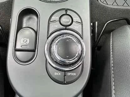 2024 Mini Coupe & Roadster - Image 14 of 17