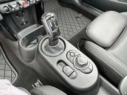 2024 Mini Coupe & Roadster - Image 13 of 17