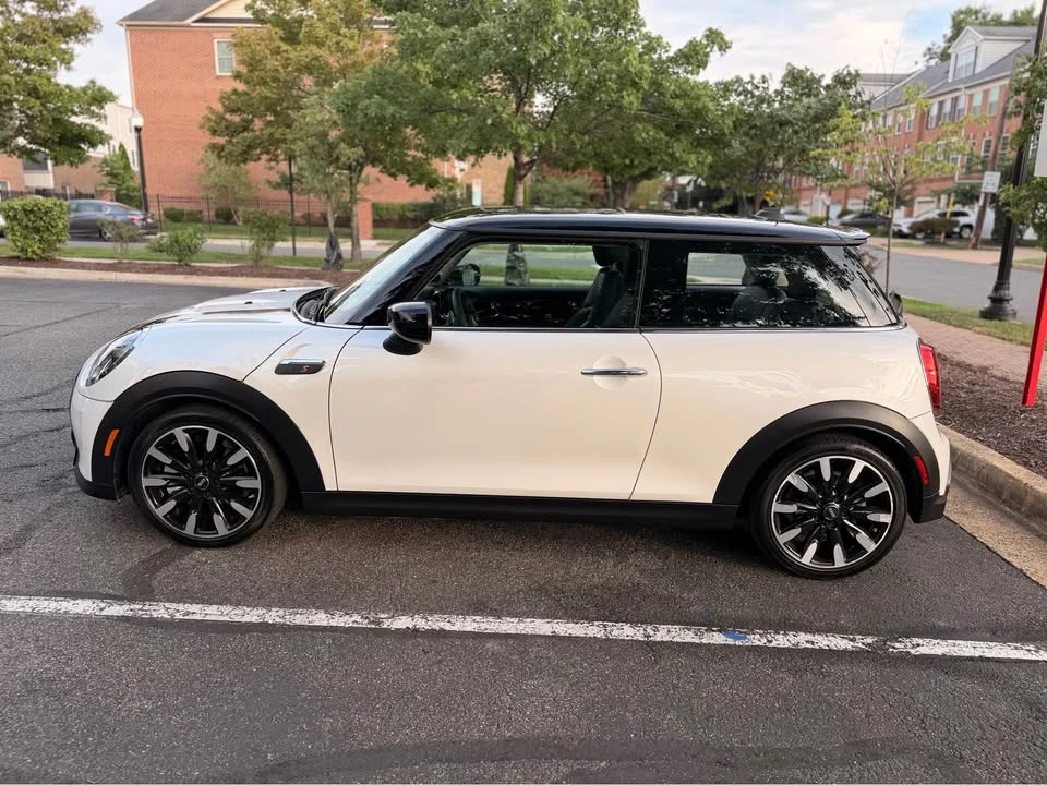 2024 Mini Mini Cooper S 3rd Gen - Image 7 of 20