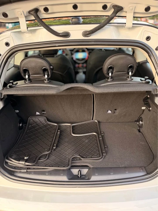 2024 Mini Mini Cooper S 3rd Gen - Image 18 of 20