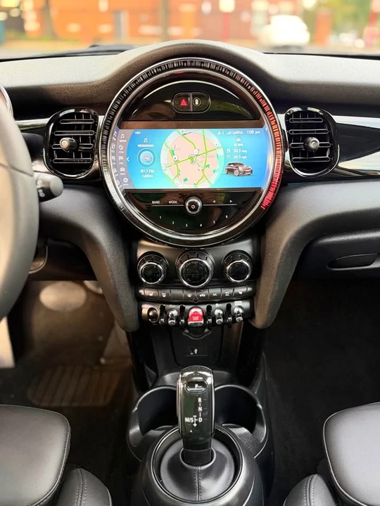 2024 Mini Mini Cooper S 3rd Gen - Image 13 of 20