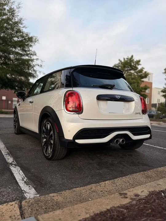 2024 Mini Mini Cooper S 3rd Gen - Image 4 of 20