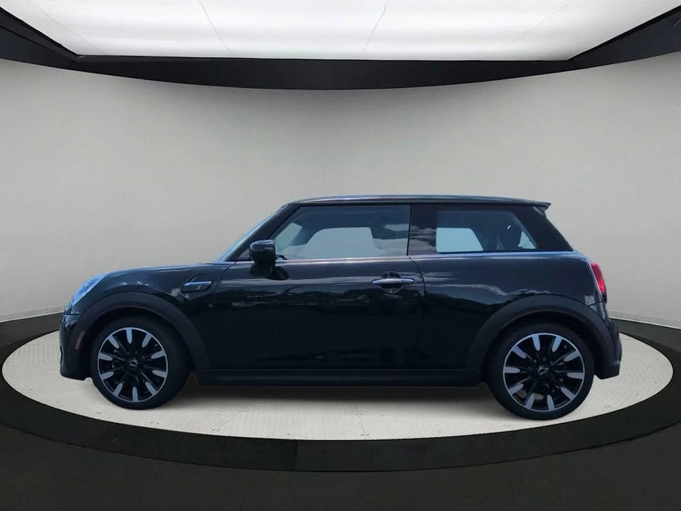 2024 Mini Mini Cooper S 3rd Gen - Image 5 of 20