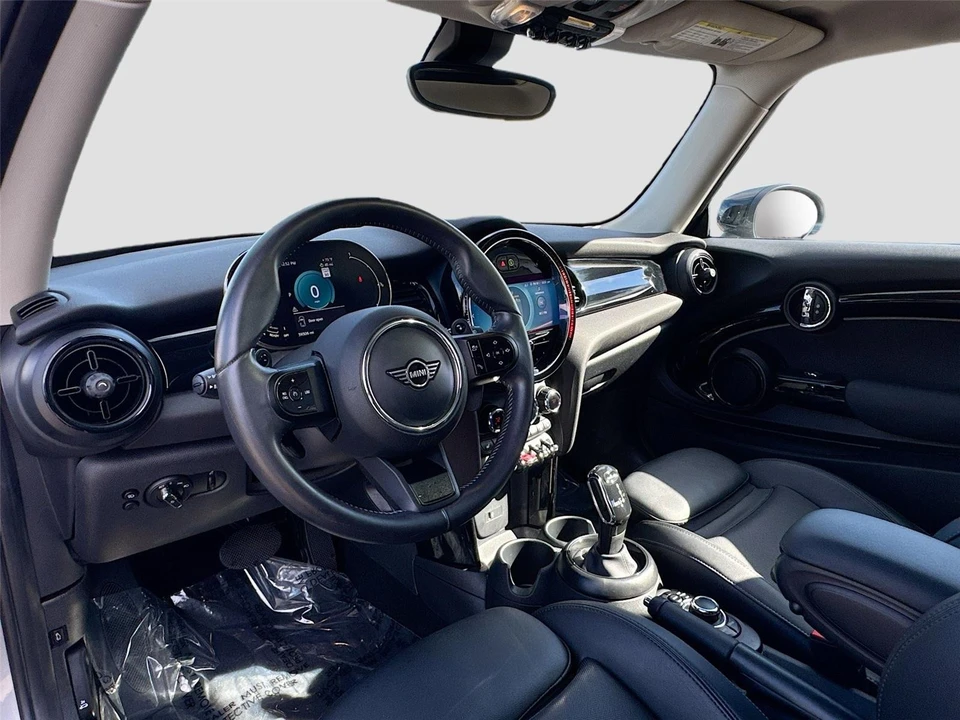 2024 Mini Mini Cooper S 3rd Gen - Image 9 of 21