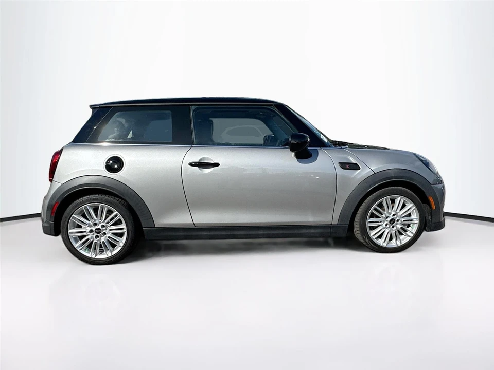 2024 Mini Mini Cooper S 3rd Gen - Image 8 of 21