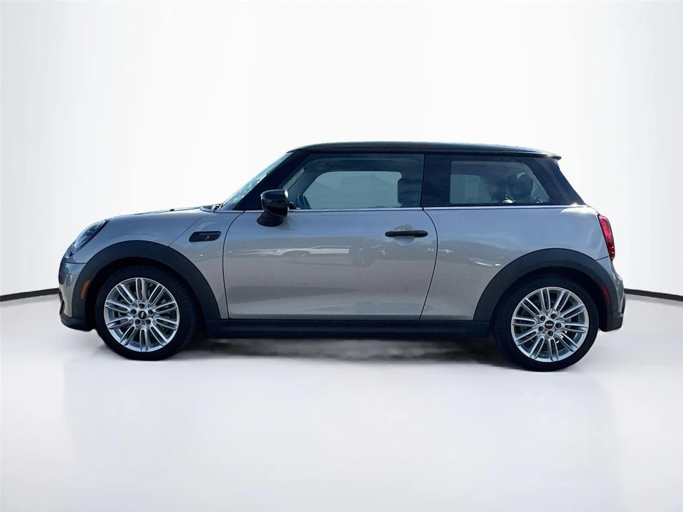 2024 Mini Mini Cooper S 3rd Gen - Image 4 of 21