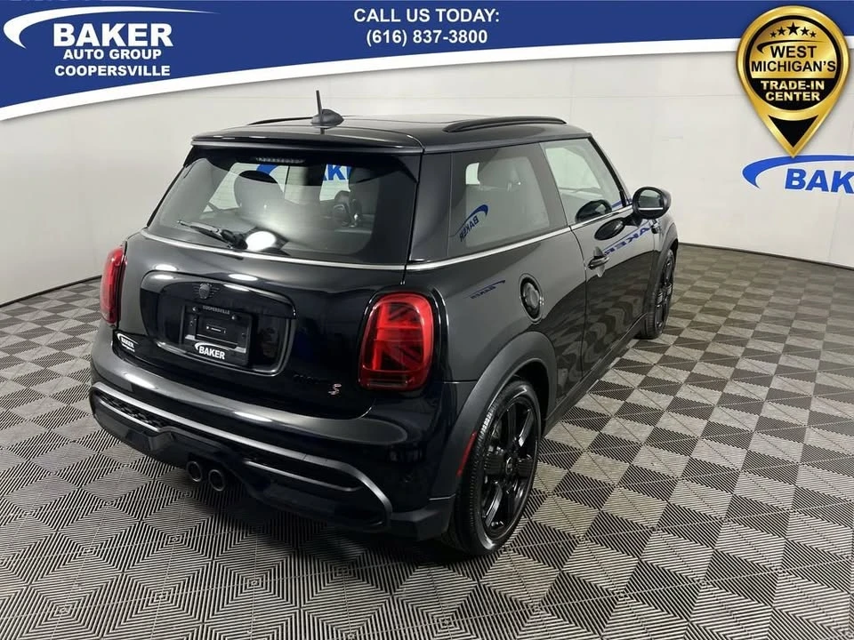 2024 Mini Mini Cooper S 3rd Gen - Image 7 of 16