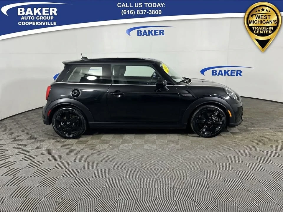 2024 Mini Mini Cooper S 3rd Gen - Image 8 of 16