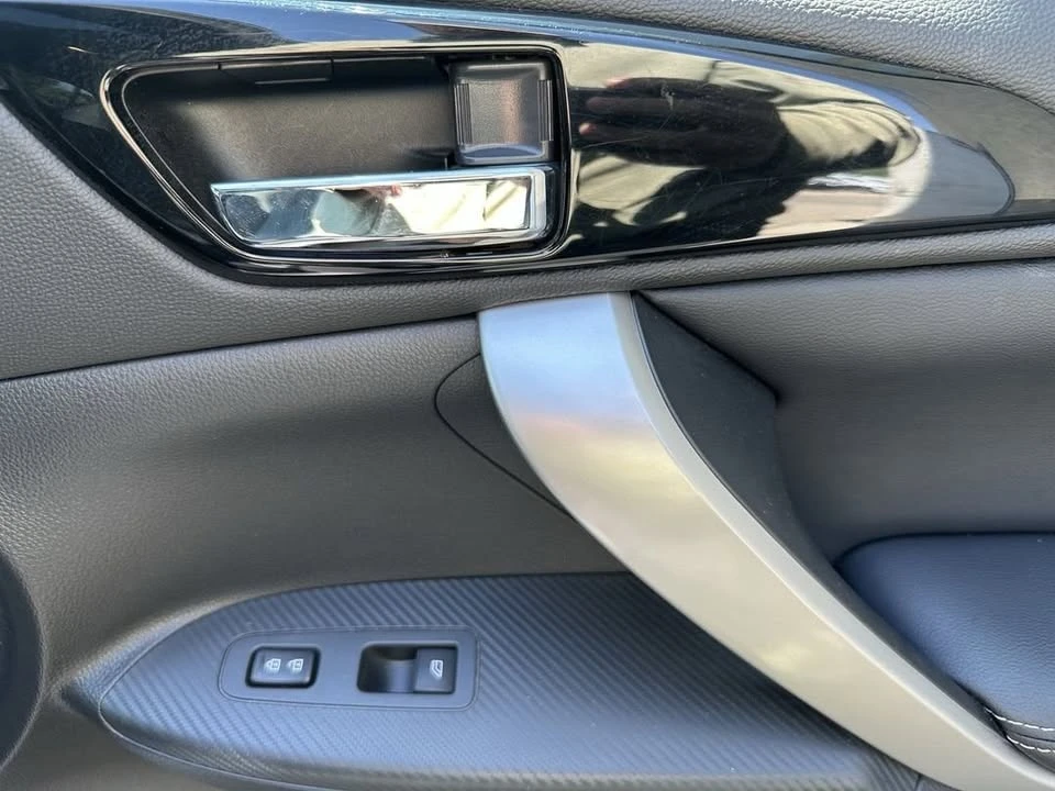 2024 Mitsubishi Eclipse Cross - Image 18 of 19