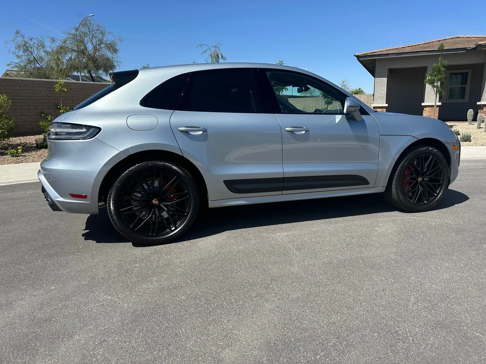 2024 Porsche Macan GTS - Image 2 of 5