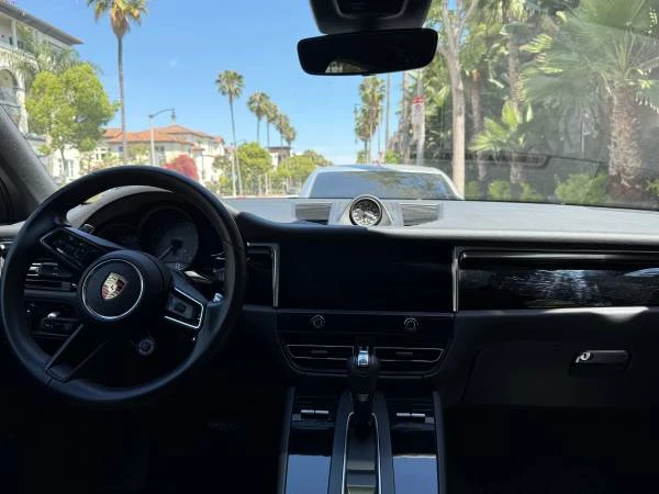 2024 Porsche Macan S - Image 5 of 6