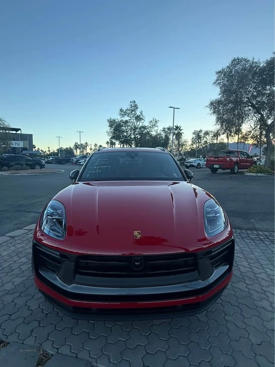 2024 Porsche Macan Turbo - Image 6 of 7