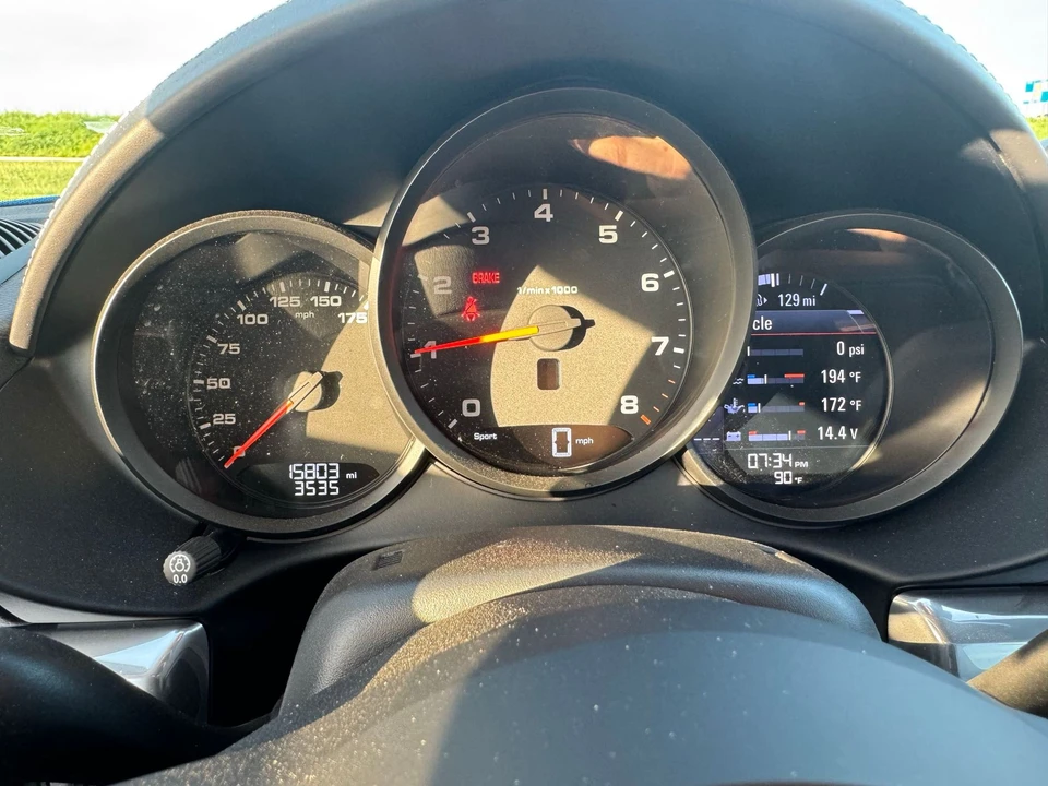 2024 Porsche - Image 7 of 16