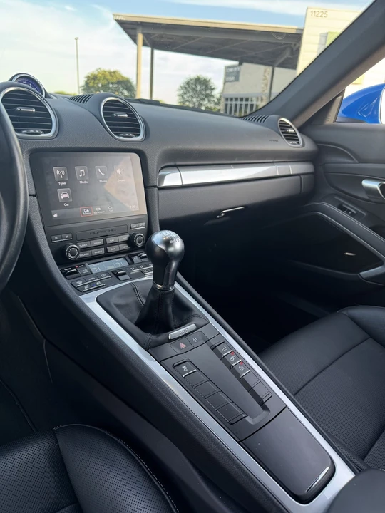 2024 Porsche - Image 13 of 16