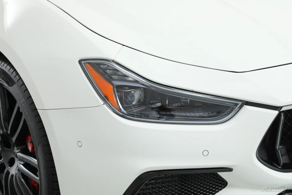 2024 Maserati Ghibli 3rd Gen - Image 11 of 21