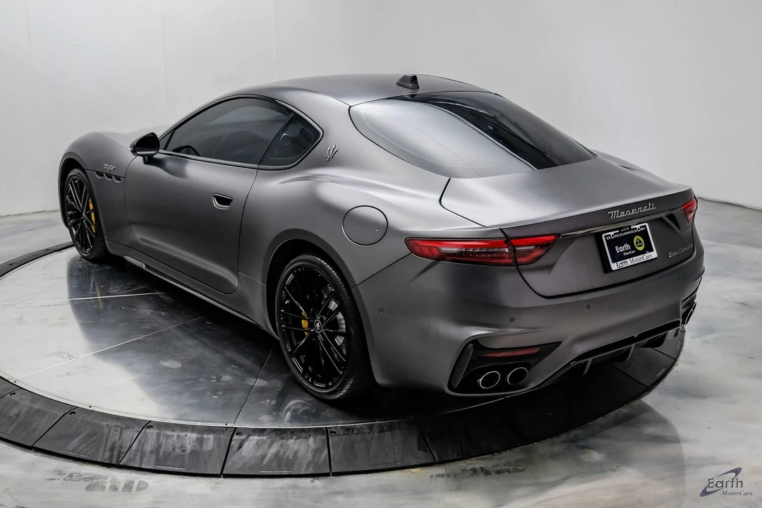 2024 Maserati GranTurismo Trofeo - Image 14 of 31
