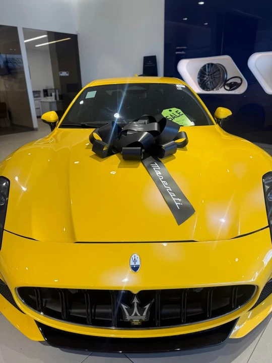 2024 Maserati - Image 2 of 8